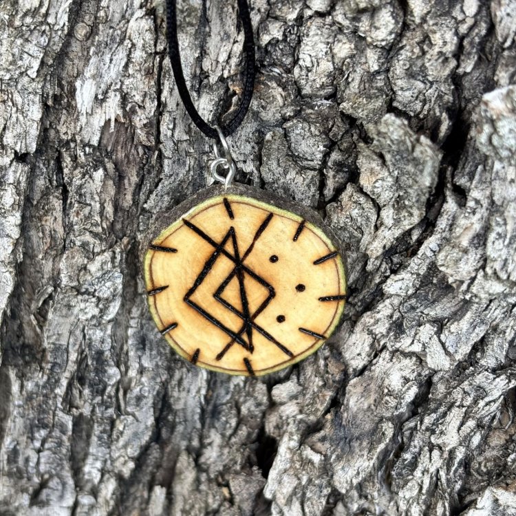  Colgante de Amor en Madera de Olivo – Fortalece tus Relaciones