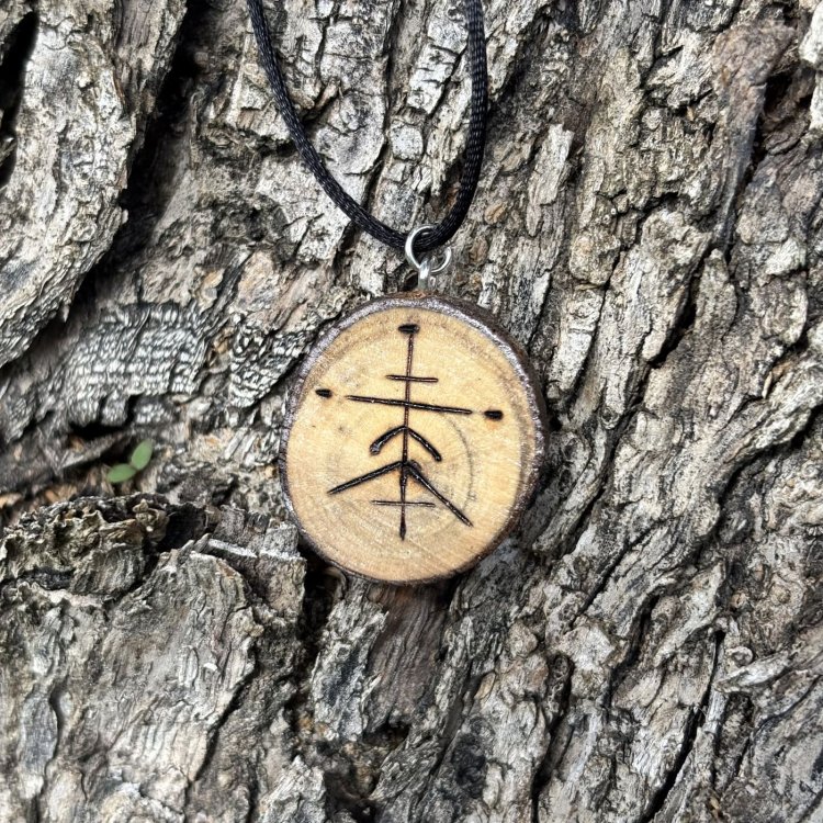  Colgante Atracción Suerte en Madera de Laurel – Prosperidad y Buena Fortuna