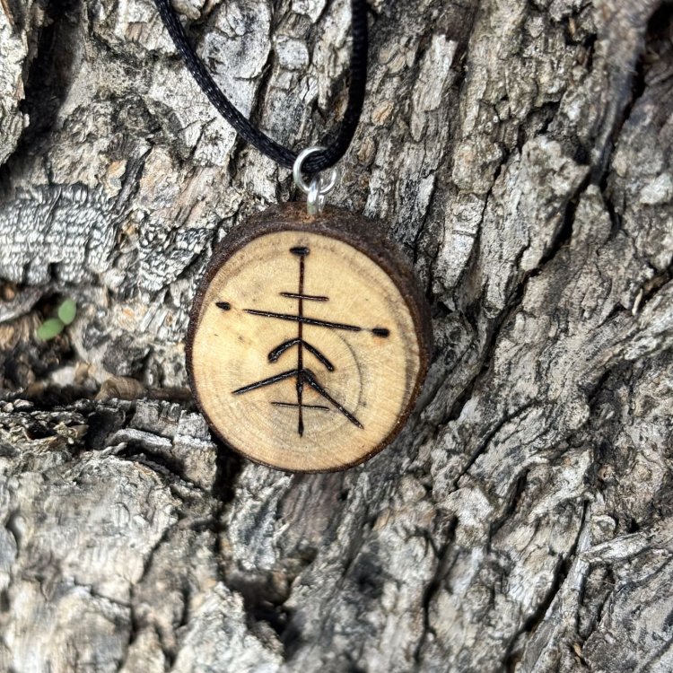  Colgante Atracción Suerte en Madera de Laurel – Prosperidad y Buena Fortuna