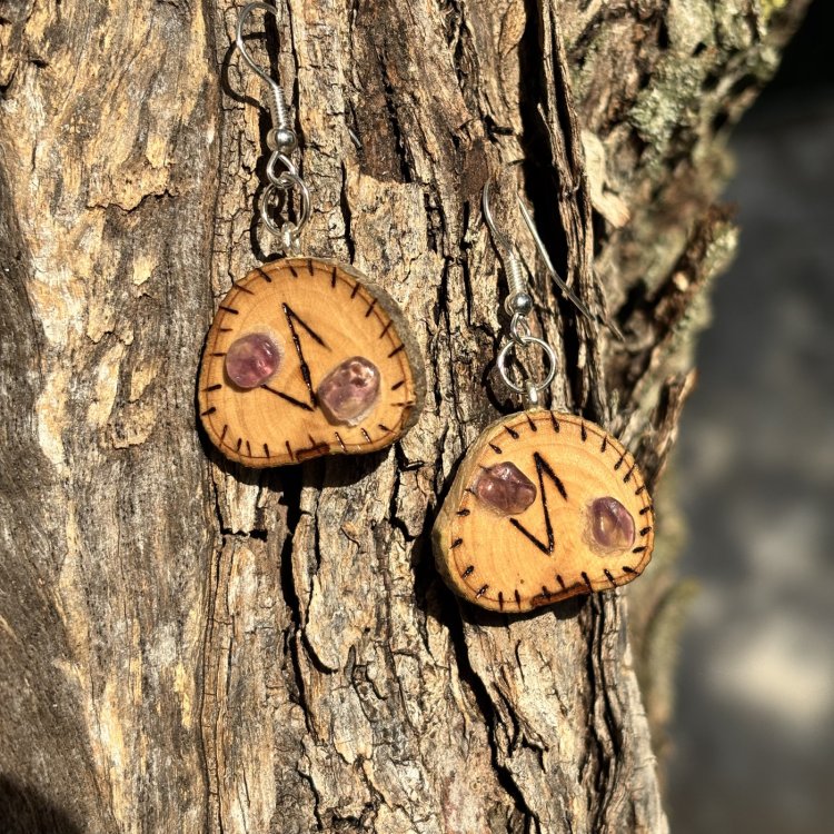  Pendientes de Protección de Madera de Olivo con Amatistas