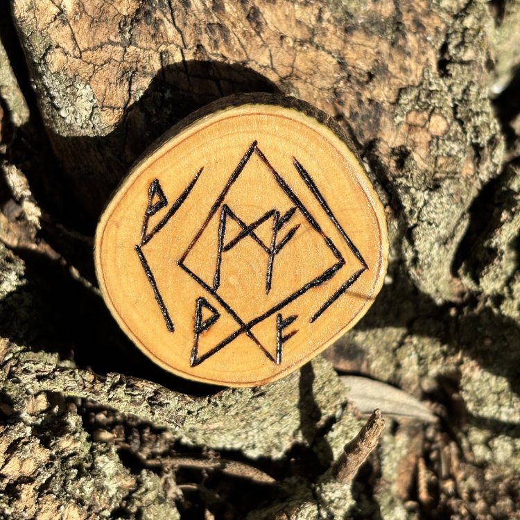  Talismán de Trabajo y Éxito en Madera de Olivo