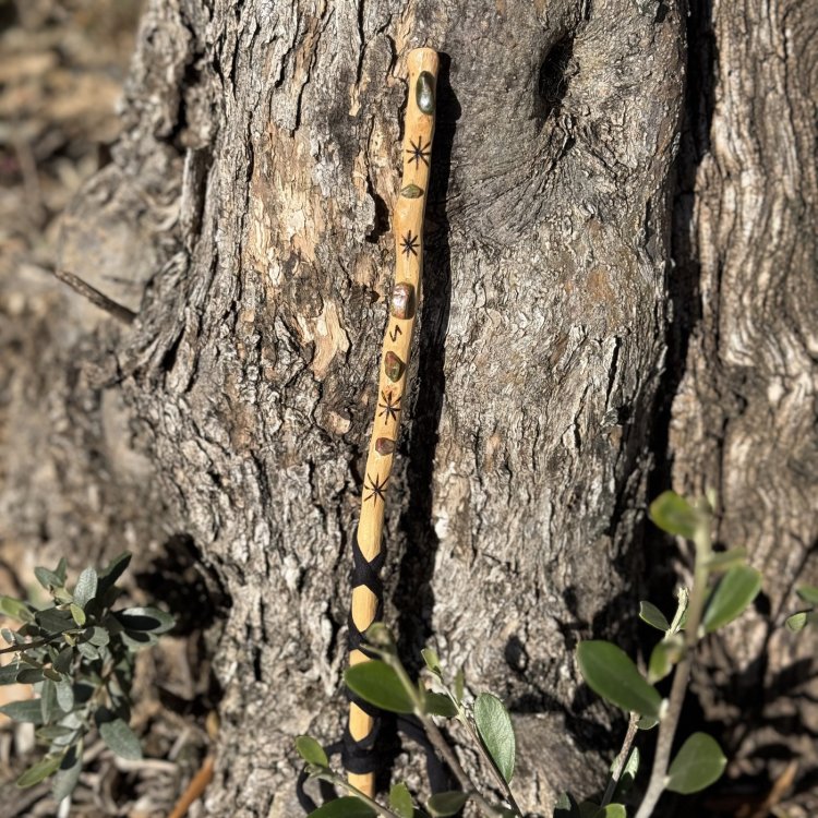  Varita Mágica de Olivo con Unakitas – Conexión y Transformación