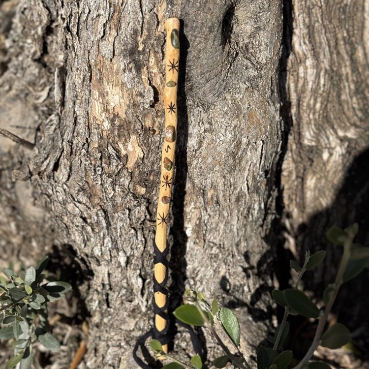  Varita Mágica de Olivo con Unakitas – Conexión y Transformación