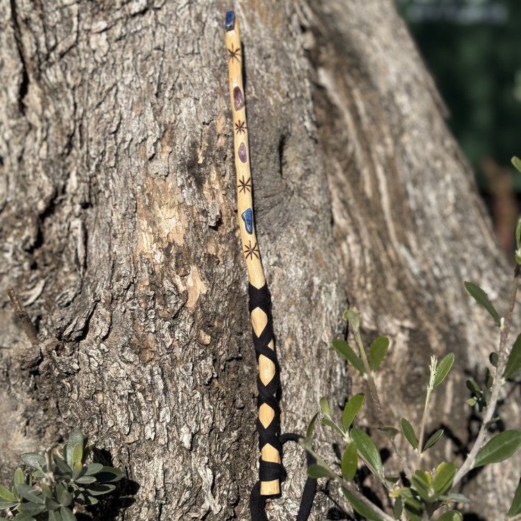  Varita Mágica de Olivo con Lapislázuli y Amatistas