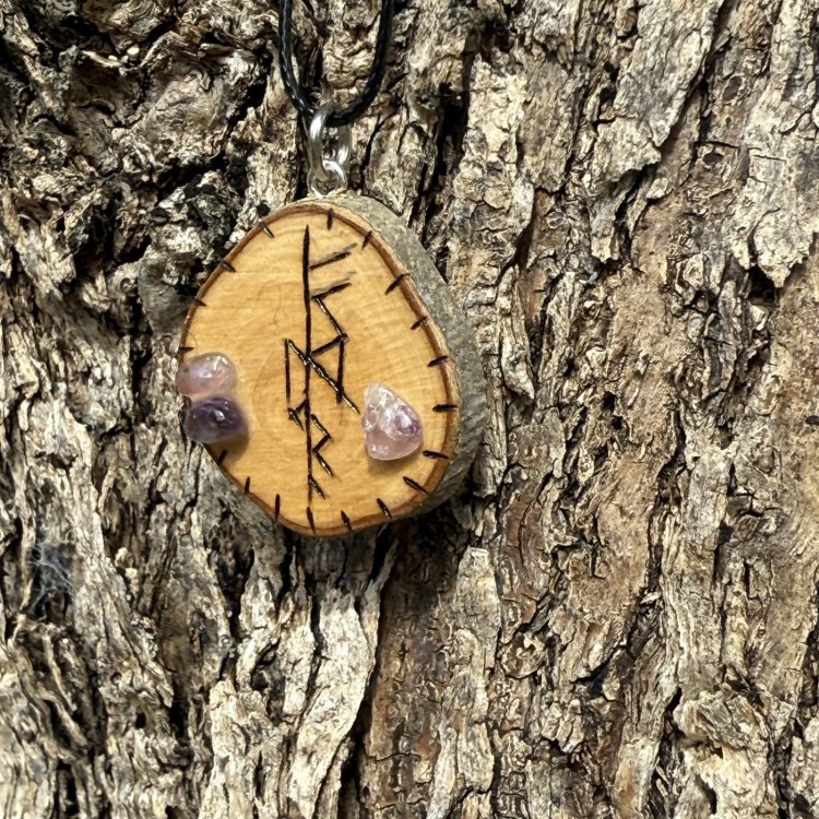  Colgante Freya de Olivo con Amatistas – Amor y Prosperidad