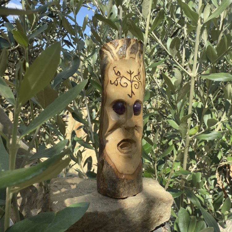  🌿 Espíritu Guardián Runay de olivo y amatista