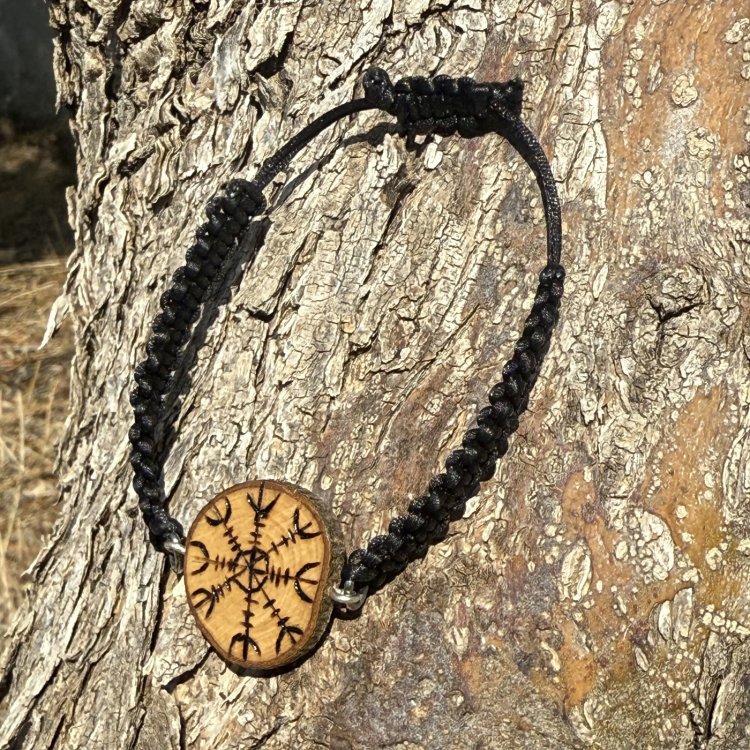  Bracciale Aegishjalmur in Ulivo e Macramè – Protezione