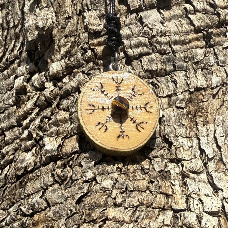  Ciondolo Aegishjalmur in Ulivo con Occhio di Tigre