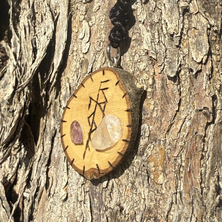  Colgante Freya de Olivo con Amatistas – Amor y Protección