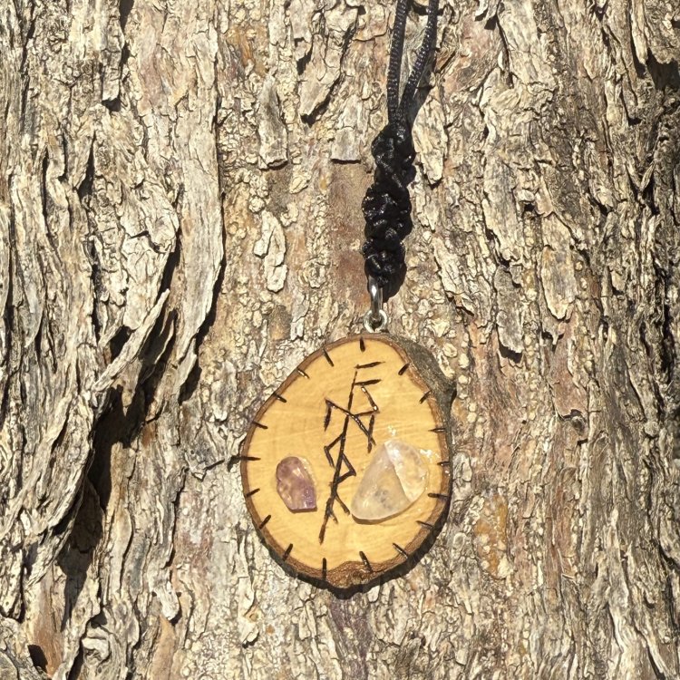  Colgante Freya de Olivo con Amatistas – Amor y Protección
