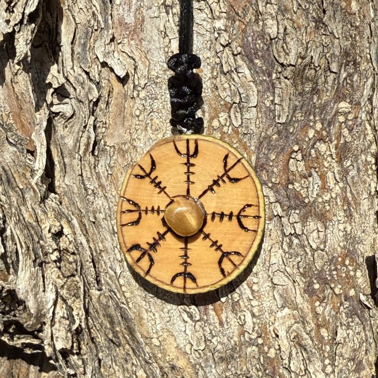  Ciondolo Aegishjalmur in Ulivo con Occhio di Tigre Chiaro