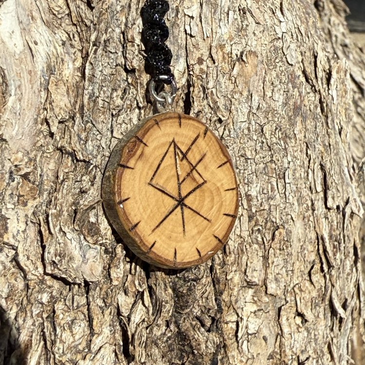  Talismano Lupo in Ulivo – Ciondolo Runico Vichingo