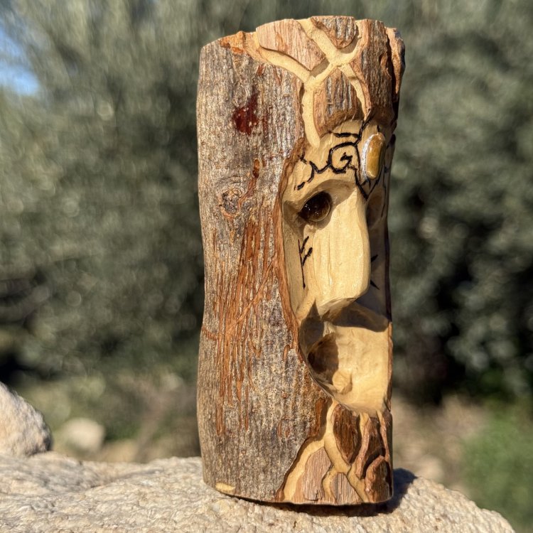  🌿 Espíritu Guardián Korënn de olivo y ojo de tigre