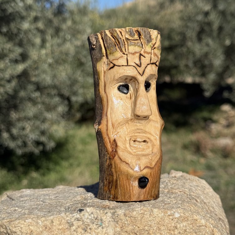  Vorendal – Guardiano della Soglia e della Visione Silenziosa