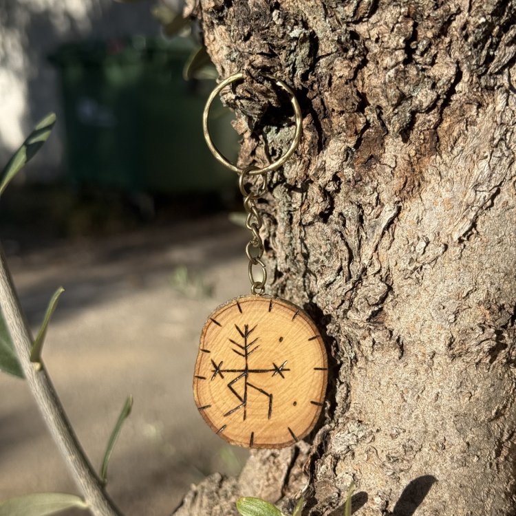 Llavero de Madera de Olivo Abrecaminos – Cadena de Bronce
